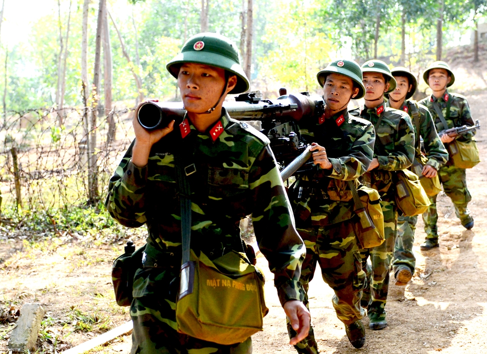 Huấn luyện, rèn luyện là nhiệm vụ hàng đầu được các đơn vị duy trì chặt chẽ, nghiêm túc, bảo đảm chất lượng, hiệu quả cao.